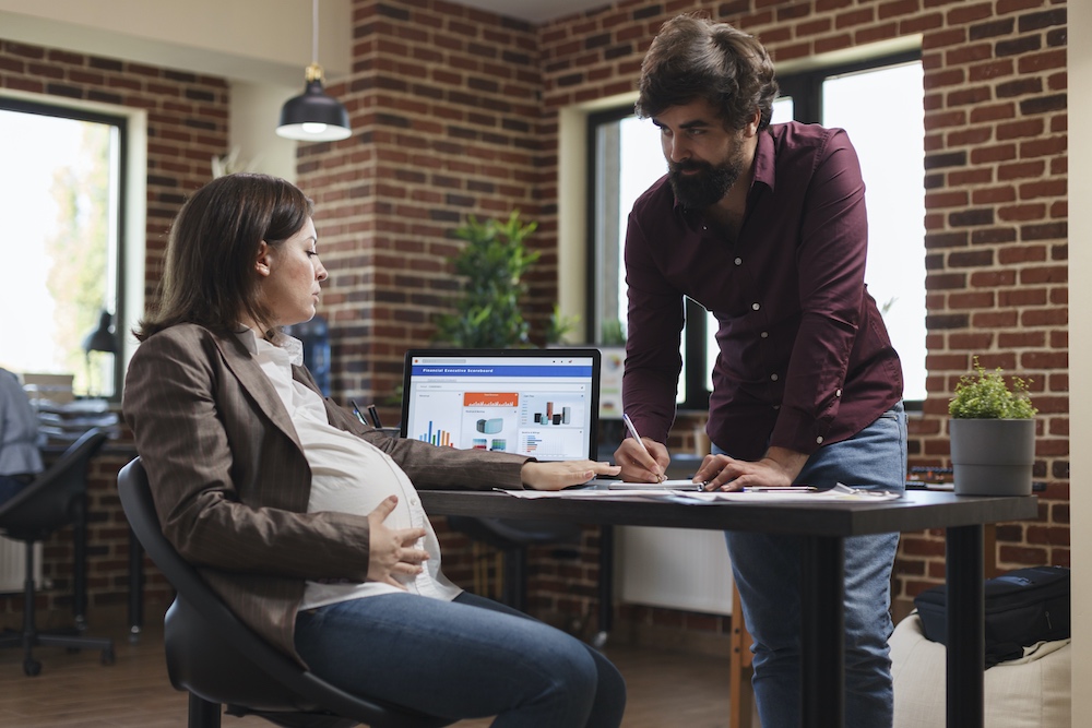 Pregnant Employee Law, pregnancy in the workplace, PUMP Act